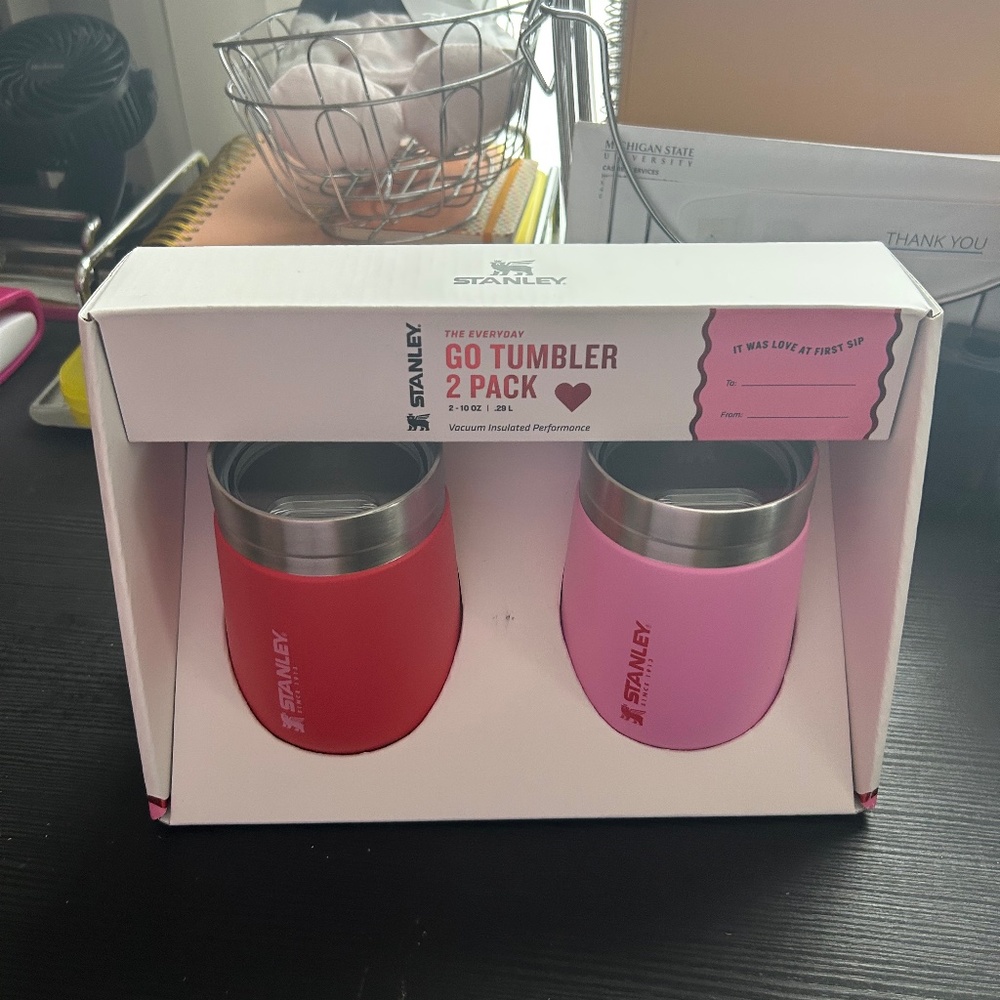NEW STANLEY x TARGET VALENTINE'S DAY RED & PINK GO TUMBLER 2 PACK 10 OZ NIB